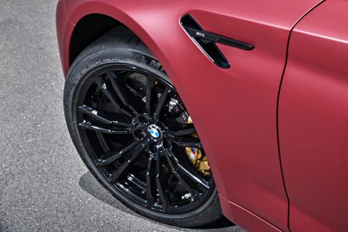 BMW 新型 M5 ファーストエディション 2017年8月