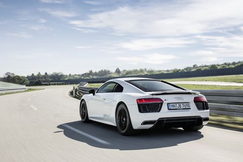 アウディ R8 V10 RWS
