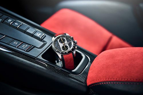 ポルシェ 新型 911 GT2 RS 限定クロノグラフ