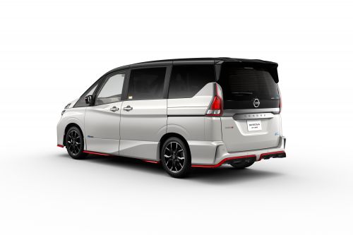 日産 新型 セレナ NISMO