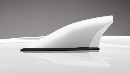 新型 カローラ フィールダー モデリスタ クールシャインキット トップノットアンテナ