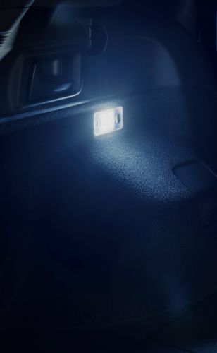 新型 カローラ フィールダー モデリスタ LEDルームランプセット_ラゲージルームランプ