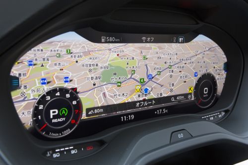 アウディQ2 1.0 TESI sport パーチャルコクピット