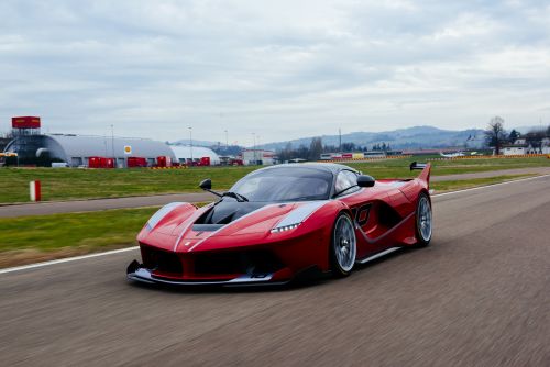 フェラーリ FXX-K