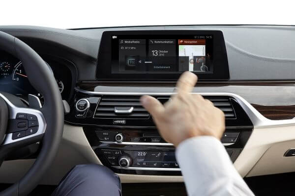 BMW 5シリーズ 2016 ジェスチャーコントロール
