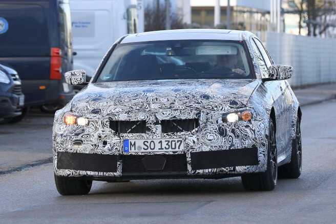 BMW 新型M3 スパイショット