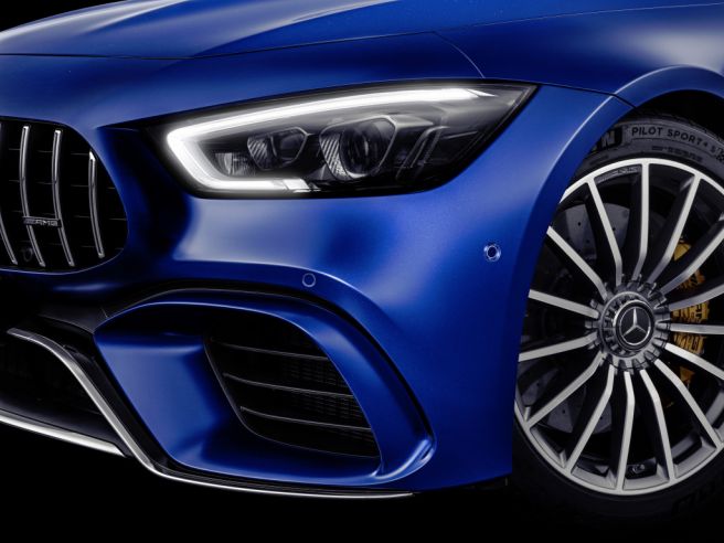 メルセデス AMG GT4ドアクーペ AMG GT 63