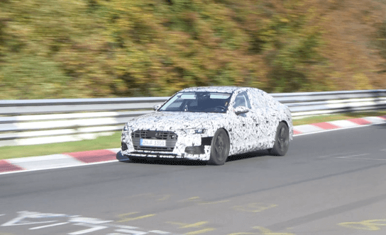 アウディ新型S6