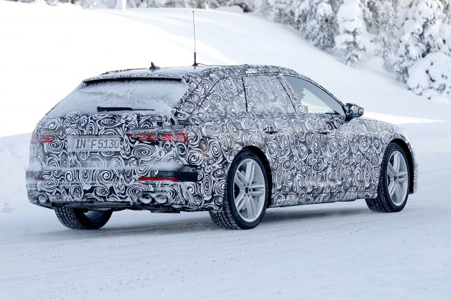 アウディ新型S6アバント スパイショット 2018年