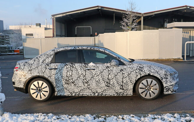 メルセデス・ベンツ AMG A35 スパイショット 2018年