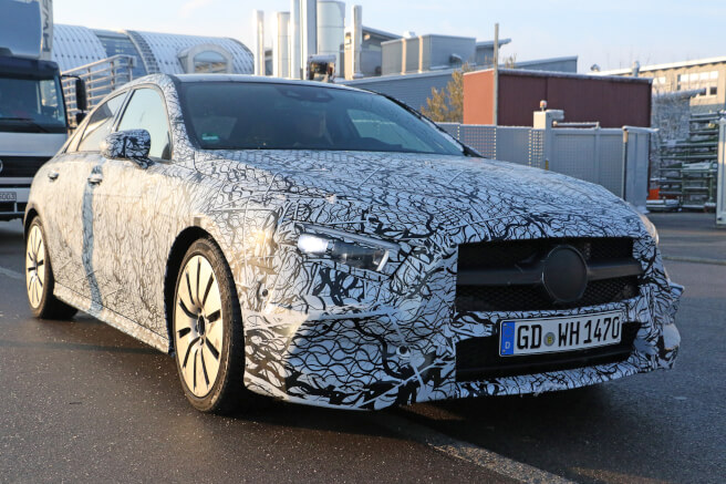 メルセデス・ベンツ AMG A35 スパイショット 2018年