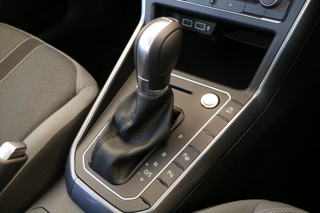 新型ポロのシフト周り