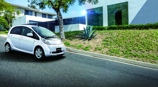 三菱 i-MiEV 2018