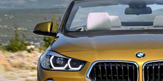 Bmw 新型x2カブリオレも登場 Suvオープンカーの価格やスペック 発売日は Moby モビー