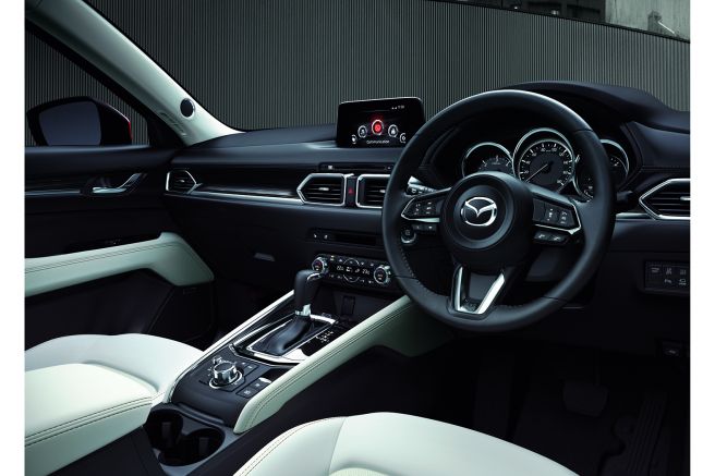 マツダ CX-5 内装 2018