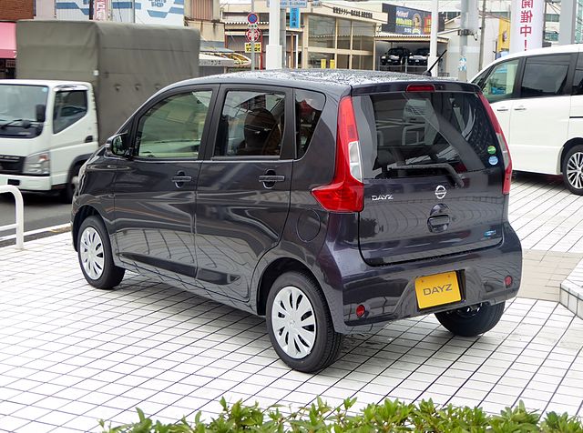 日産 デイズ X B21W プレミアムパープル