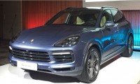【ポルシェ新型カイエン最新情報】発売日は7月21日!PHVモデル追加で価格や性能は?