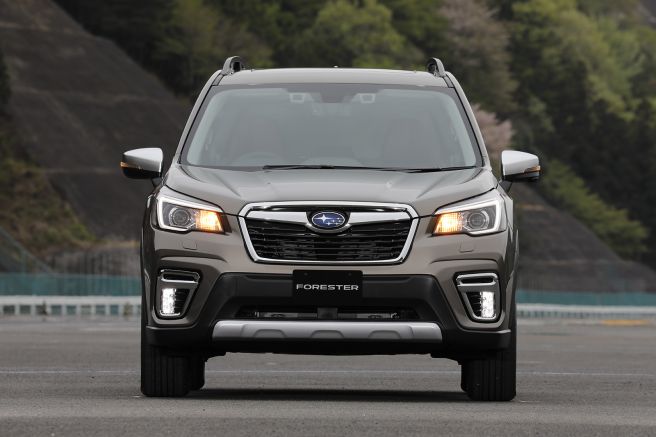 スバル 5代目 フォレスター Advance 2018