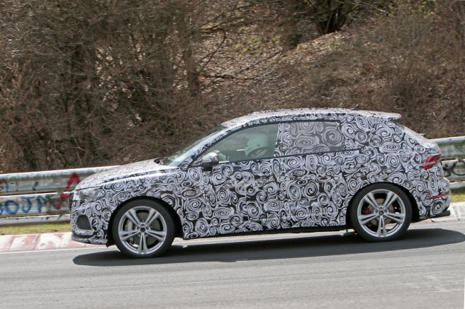 アウディ RS Q3 スクープ画像