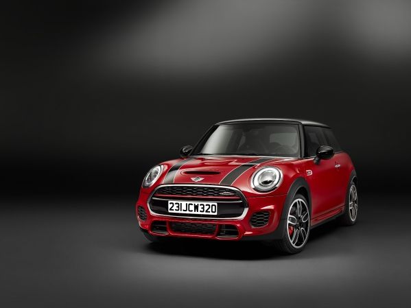 MINI ジョン・クーパー・ワークス 3ドア 2015