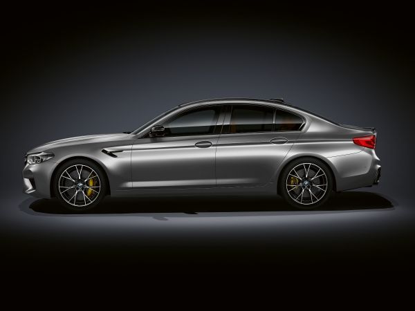 BMW 新型 M5 コンペティション 2018