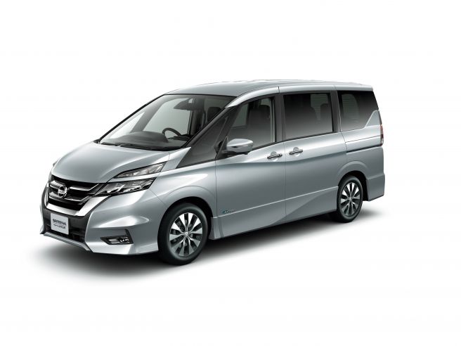 日産 セレナ ハイウェイスター C27 ブリリアントシルバー