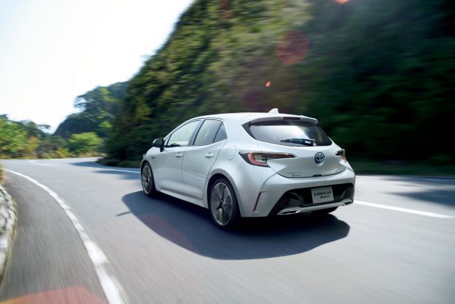 トヨタ カローラ スポーツ_HYBRID G-Z-2_2018