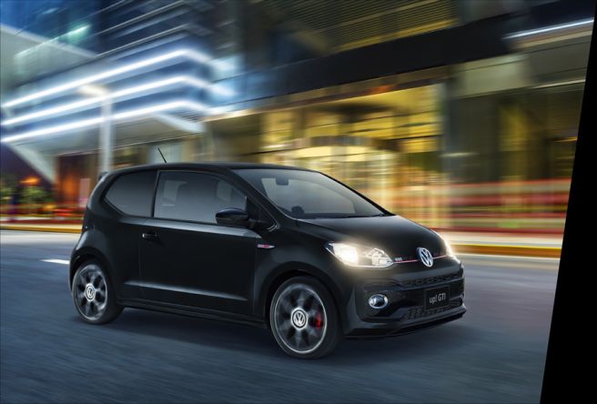 フォルクスワーゲン up!GTI-2_2018