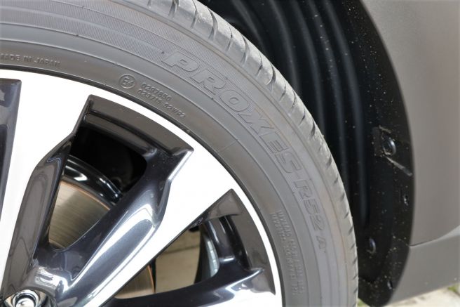 新型CX-3専用設計のタイヤ