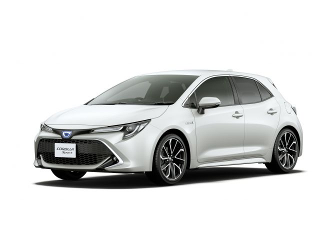 トヨタ 新型 カローラ スポーツ 2018 外装デザイン