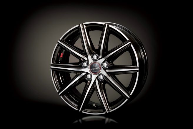 新型カローラスポーツ TRD 15インチアルミホイール