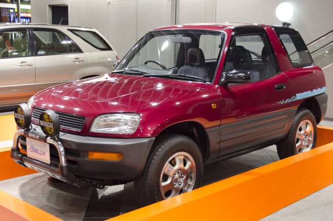 トヨタ RAV4 初代モデル