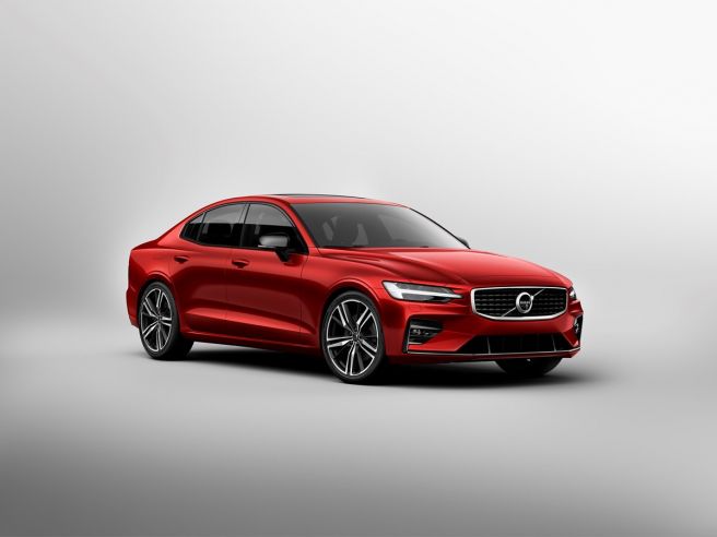 ボルボ新型S60