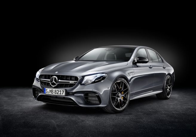 メルセデスAMG E63S