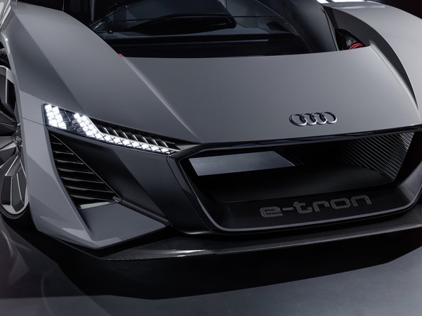 アウディ PB18 e-tron