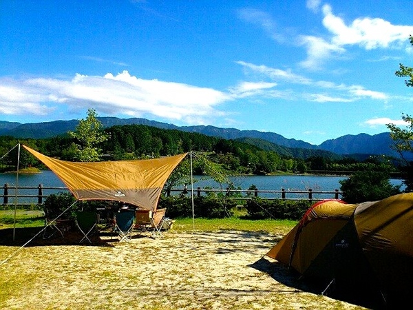 椛の湖(はなの湖)オートキャンプ場 岐阜県