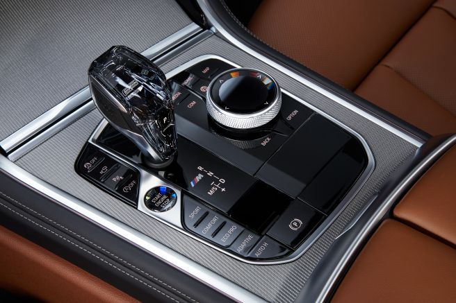 BMW 8シリーズ クーペ センターコンソール_2018