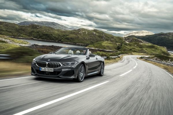 BMW 8シリーズ カブリオレ