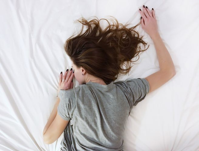 女性 睡眠