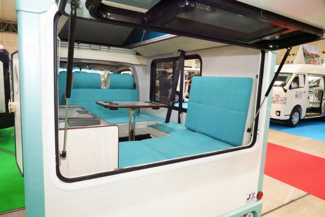 ジャパンキャンピングカーショー2019 バンショップミカミ テントむし