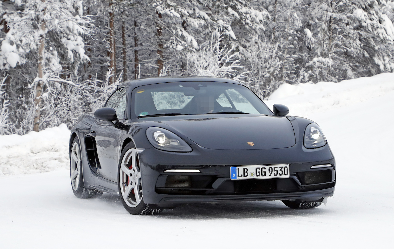 ポルシェ 718 ケイマン GT4 ツーリング_2019
