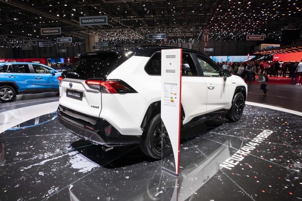 トヨタ RAV4ハイブリッド ジュネーブモーターショー2019