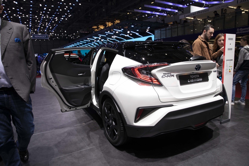 トヨタ C-HR ジュネーブモーターショー2019