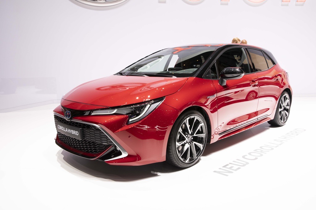 トヨタ カローラハイブリッド ジュネーブモーターショー2019
