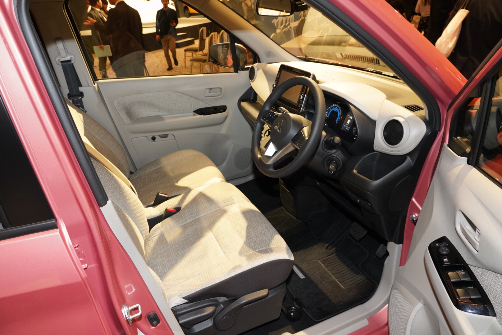 三菱 新型eKワゴン 2019