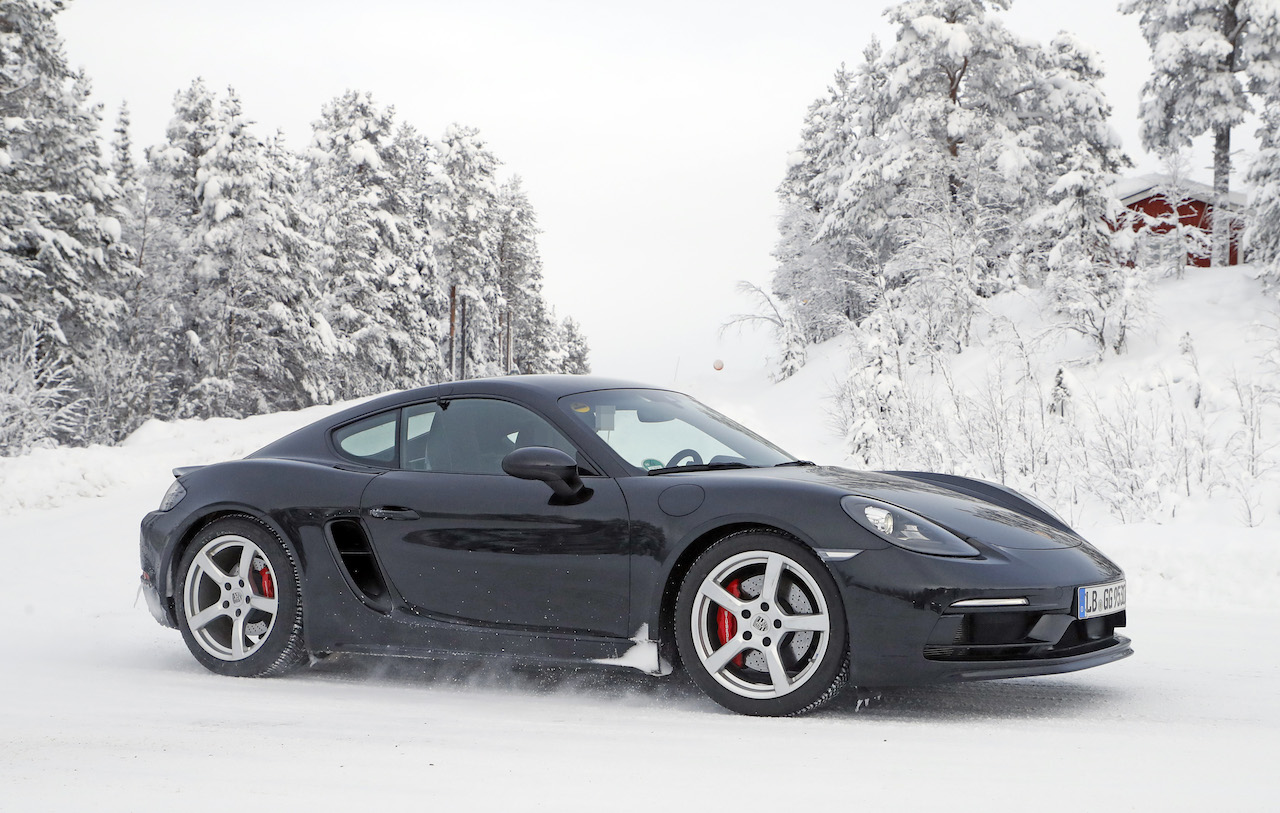 ポルシェ 718 ケイマン GT4 ツーリング_2019