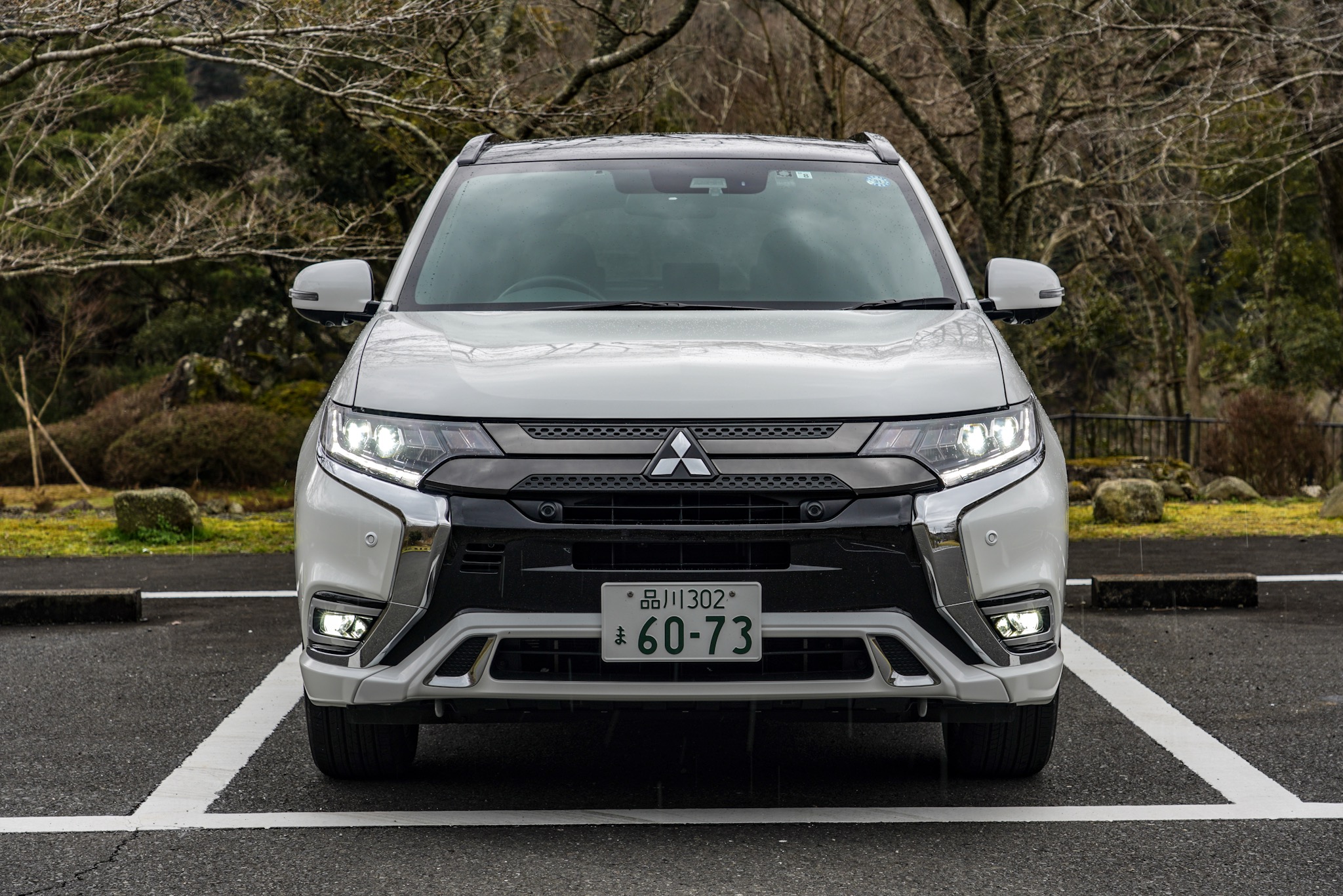 三菱 アウトランダーPHEV