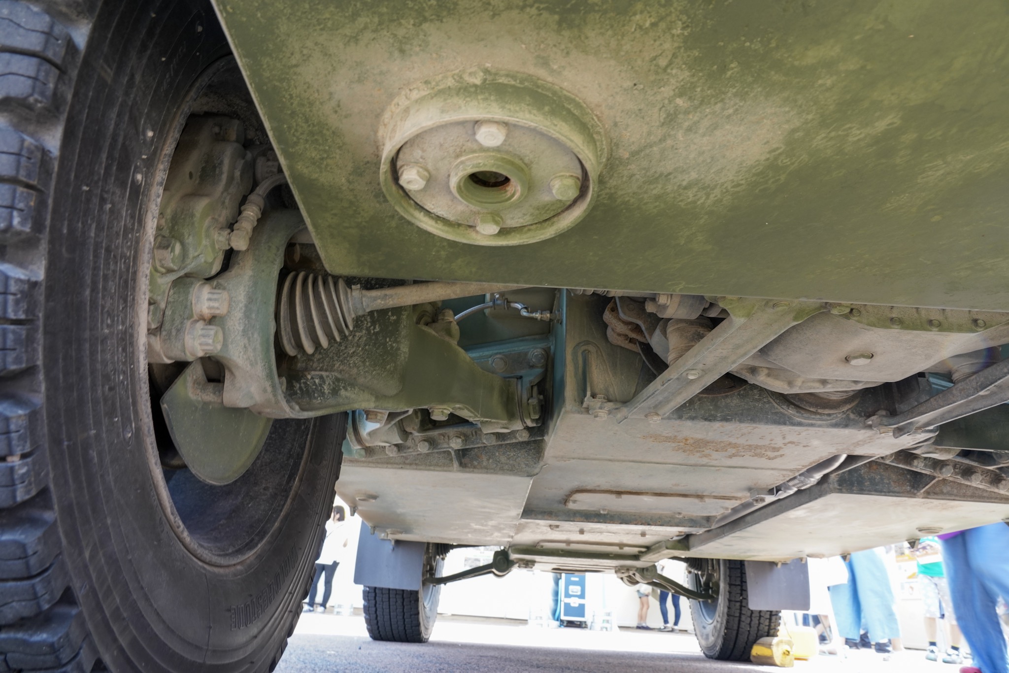 自衛隊の車 軽装甲機動車