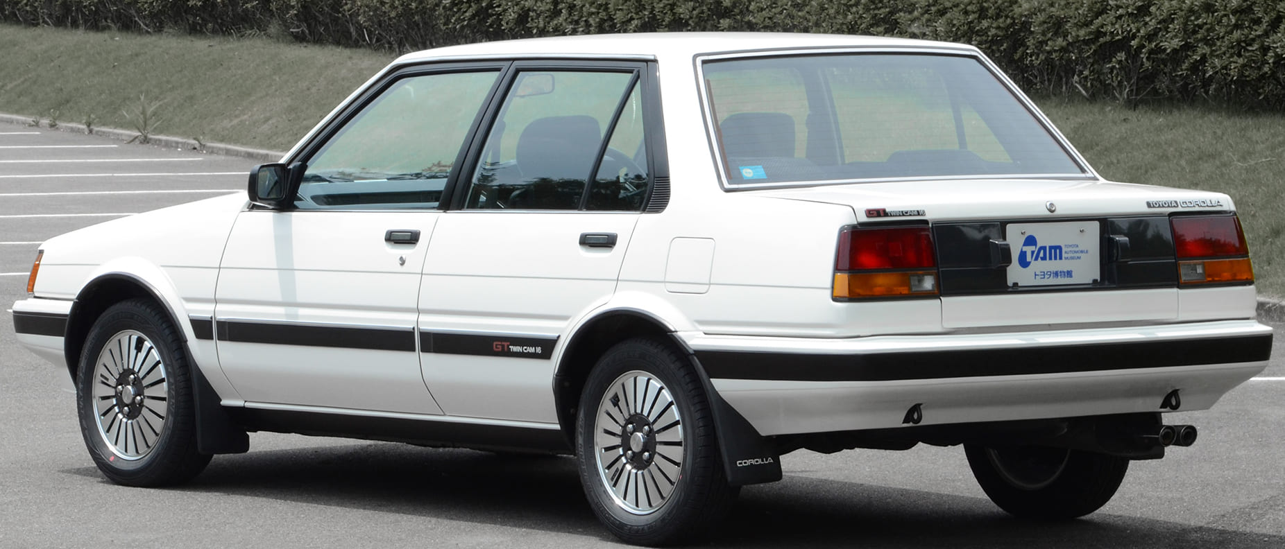 トヨタカローラ カローラアクシオ総まとめ 初代から現行11代目までと中古車価格 ページ 2 4 Moby モビー