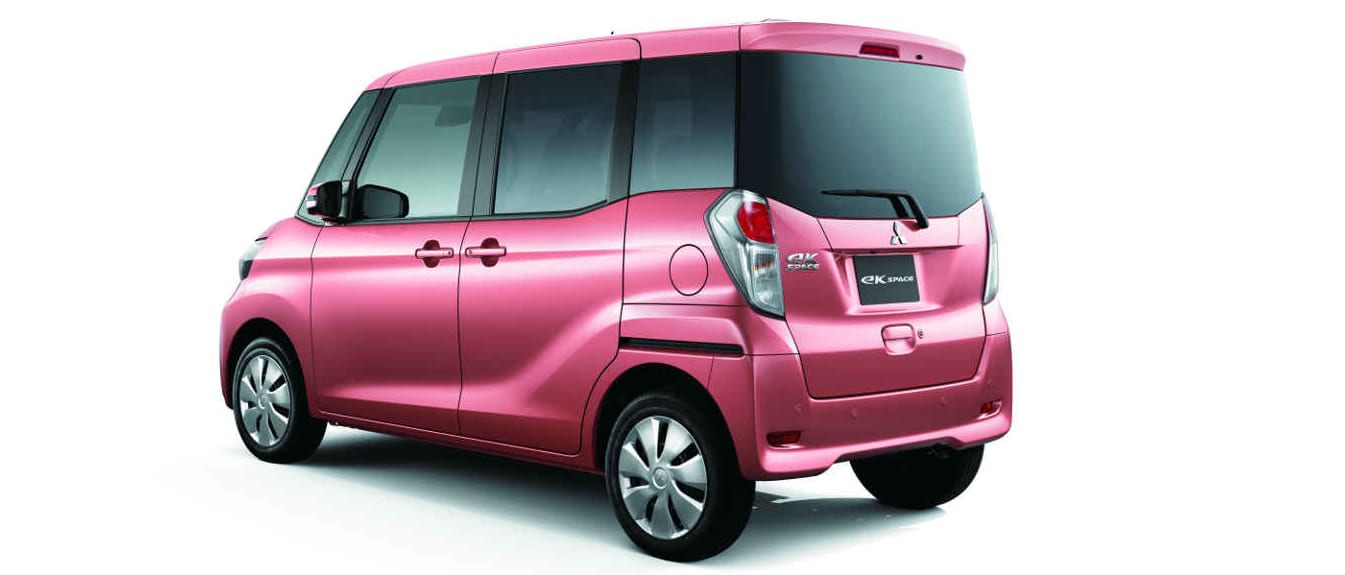 MITSUBISHI_eK-SPACE_DBA-B11A_rear_side